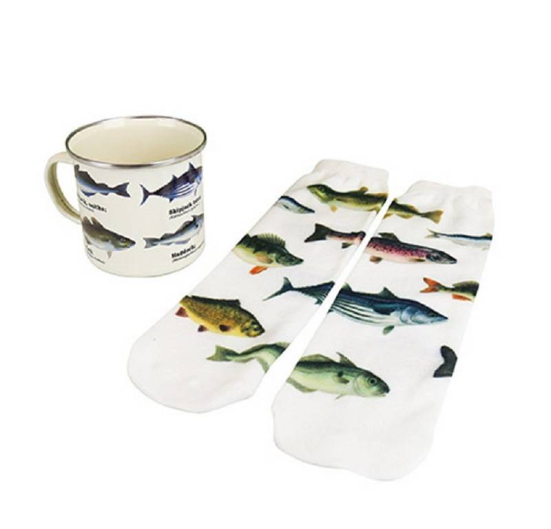 GIFT REPUBLIC Socken Fisch & Kaffeebecher im Set (Box, 1-Paar, maritimes Design) + Kaffeepott ca. Ø 9,5 x 9 cm, für 500 ml von GIFT REPUBLIC