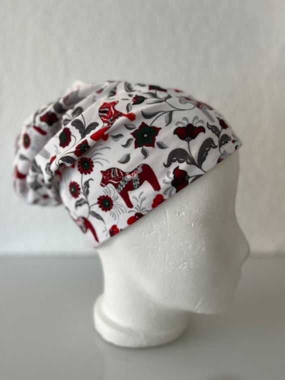 Beanie - Mütze Dala Pferde von GIGAOriginal