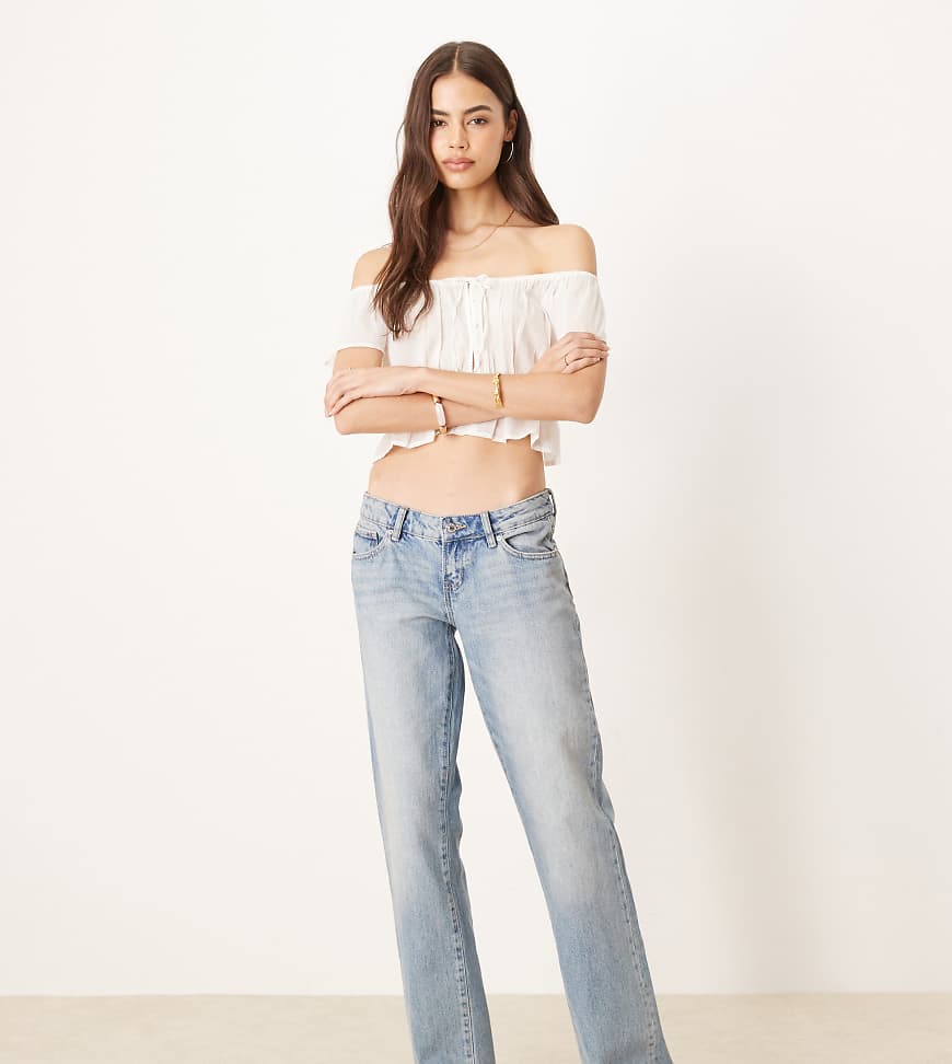 Gina Tricot Tall - Straight Jeans in Vintage-blauer, leichter Waschung mit niedrigem Bund Gina Tricot Tall - Straight Jeans in Vintage-blauer, leichter Waschung mit niedrigem Bund von GINA TRICOT Tall