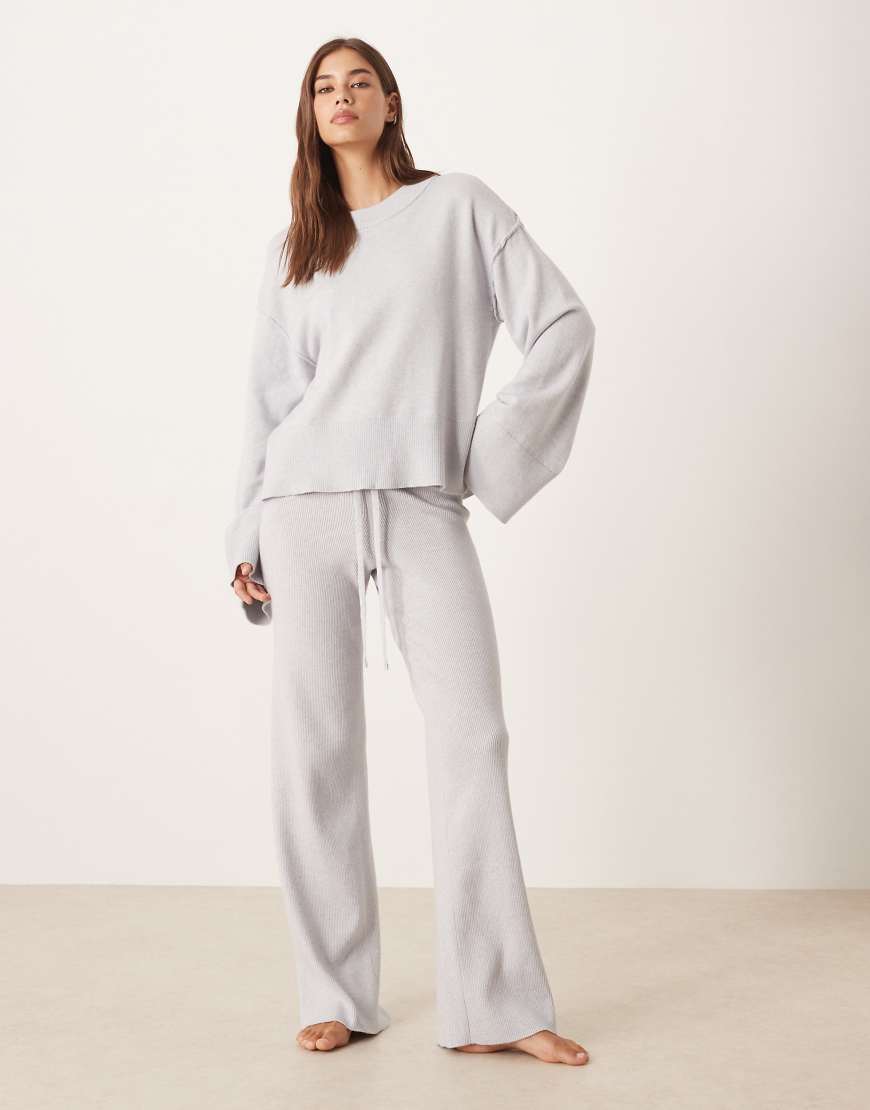 Gina Tricot - Gerippte Feinstrickhose in meliertem Hellgrau mit geradem Bein, Kombiteil von GINA TRICOT