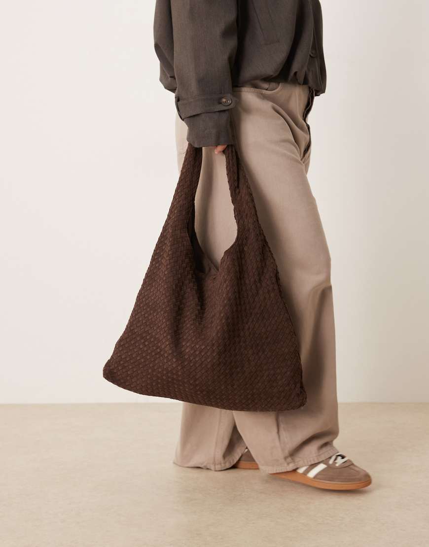 Gina Tricot - Große Schultertasche aus Wildlederimitat in Dunkelbraun mit Flechtdesign-Brown von GINA TRICOT