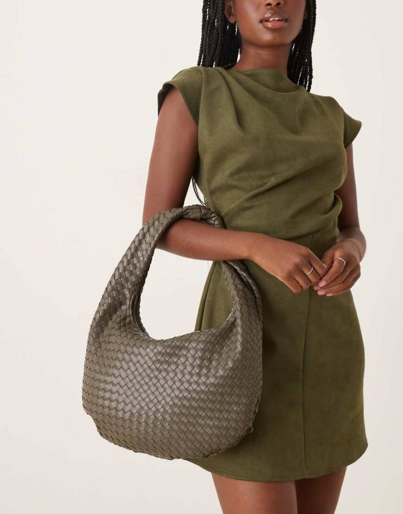 Gina Tricot - Große Tragetasche in dunklem Khaki mit Flechtmuster-Grün Gina Tricot - Große Tragetasche in dunklem Khaki mit Flechtmuster-Grün von GINA TRICOT