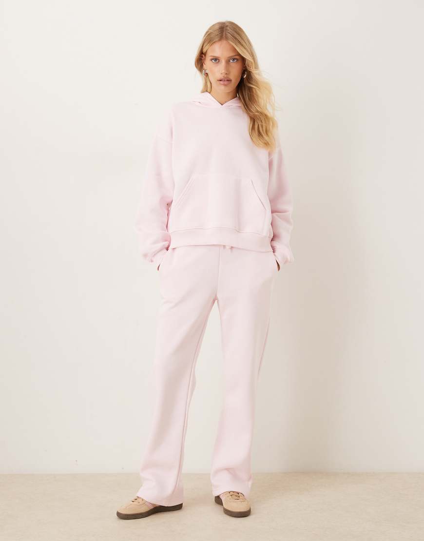 Gina Tricot - Jogginghose in Hellrosa mit lockerem, geradem Schnitt, Kombiteil von GINA TRICOT