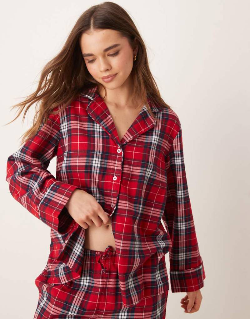 Gina Tricot - Mix and Match - Pyjamahemd aus Flanell in Rot kariert von GINA TRICOT