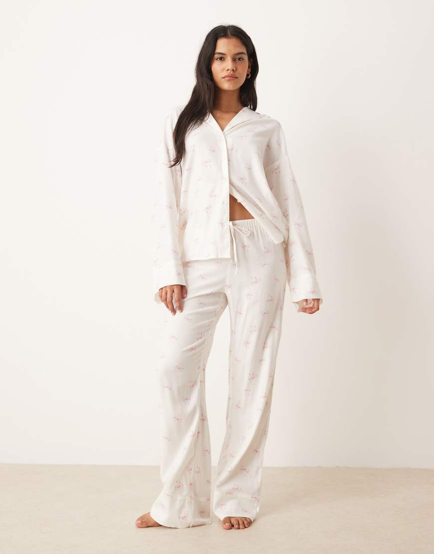 Gina Tricot - Mix and Match - Pyjamahose aus Flanell in Weiß mit rosa Schleifenmuster von GINA TRICOT