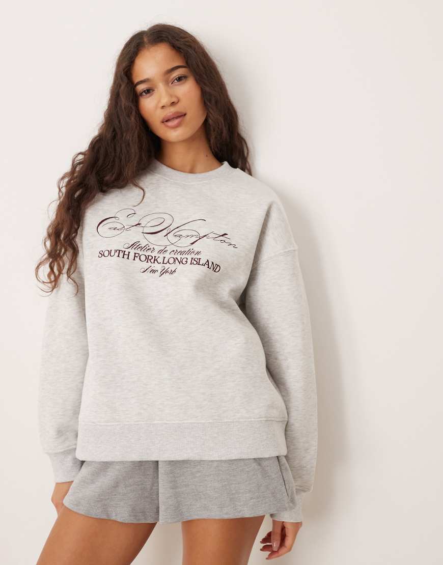 Gina Tricot - Relaxed-Fit-Pullover in Hellgrau meliert mit Grafikprint von GINA TRICOT