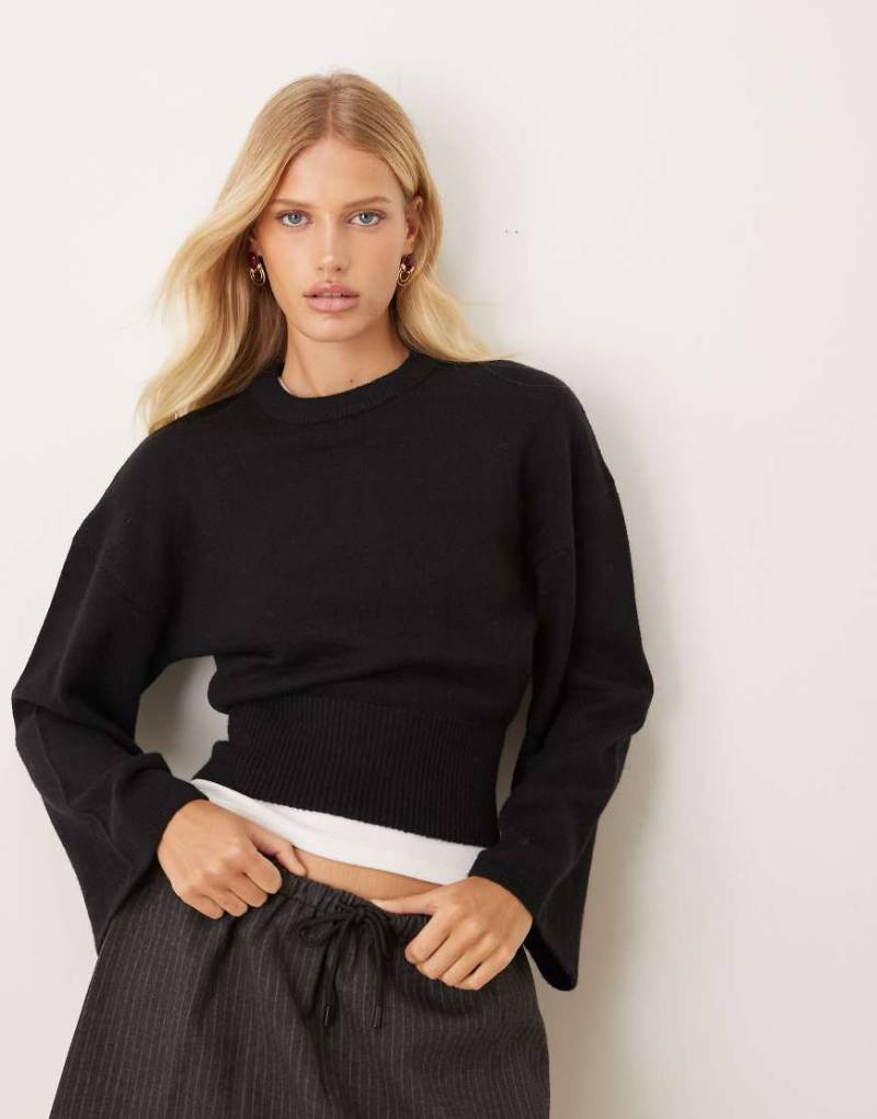 Gina Tricot - Strickpullover in Schwarz mit Rundhalsausschnitt und weiten Ärmeln von GINA TRICOT