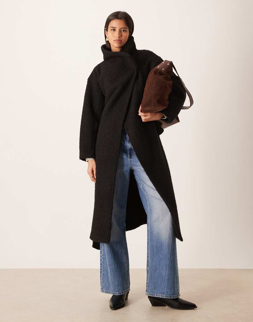 Gina Tricot - Strukturierter Midaxi-Mantel in Schwarz mit Gürtel von GINA TRICOT