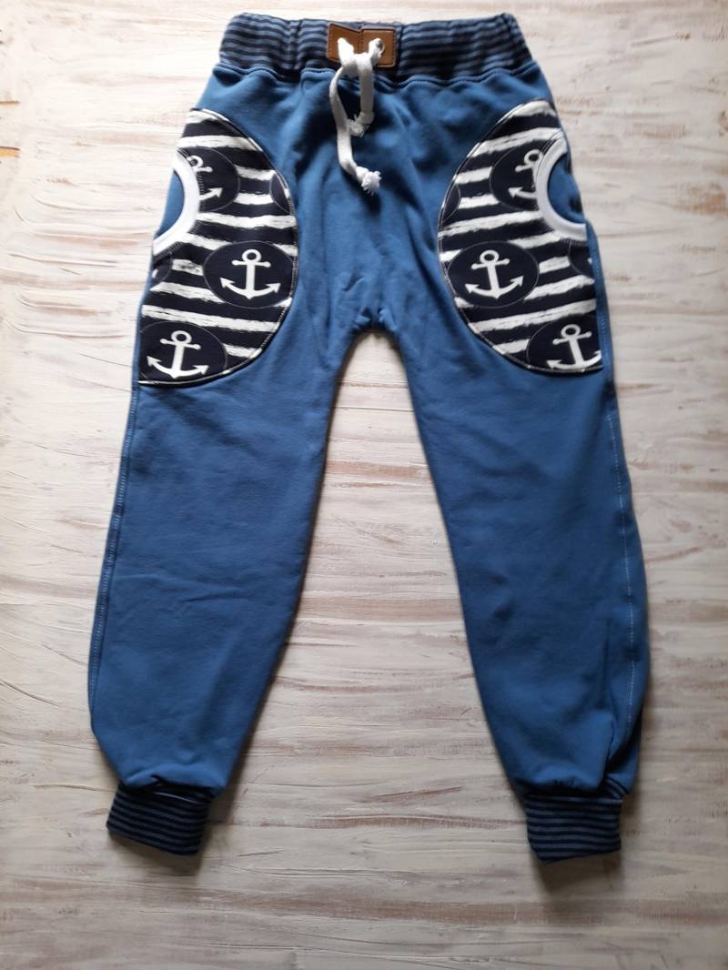 Sarouelhose - Sofortkauf Pumphose Baggy Pants Ankerhose in Jeansfarben Blau Hellgrau Große Taschen Mit Maritimen Design Dg 104-110 Sarouelhose - Sofortkauf Pumphose Baggy Pants Ankerhose in Jeansfarben Blau Hellgrau Große Taschen Mit Maritimen Design Dg 104-110 von GISISVO