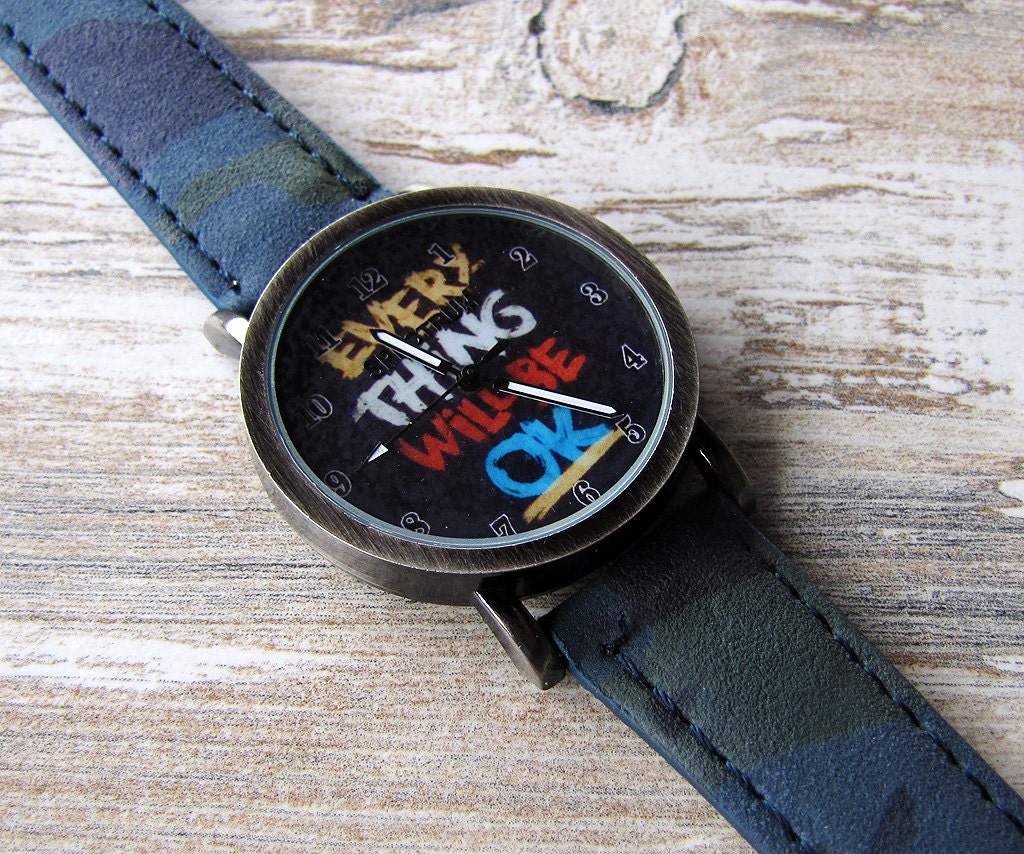 Kostenloser Fast Shipping - Alles Wird Ok Sein Vintage Retro Unisex Uhr Dankbarkeit Boho Uhren Geschenk Für Sie Indigo Camouflage Band von GIULIETTASStore