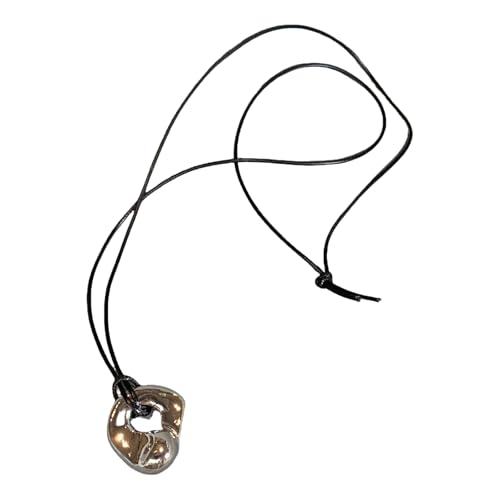 GKYQVE Abstrakte Hohle Metallanhänger Halskette Schwarz PU Leder Neckchain Verstellbare Sewater Kette Mode Choker Minimalist Modeschmuck GKYQVE Abstrakte Hohle Metallanhänger Halskette Schwarz PU Leder Neckchain Verstellbare Sewater Kette Mode Choker Minimalist Modeschmuck von GKYQVE