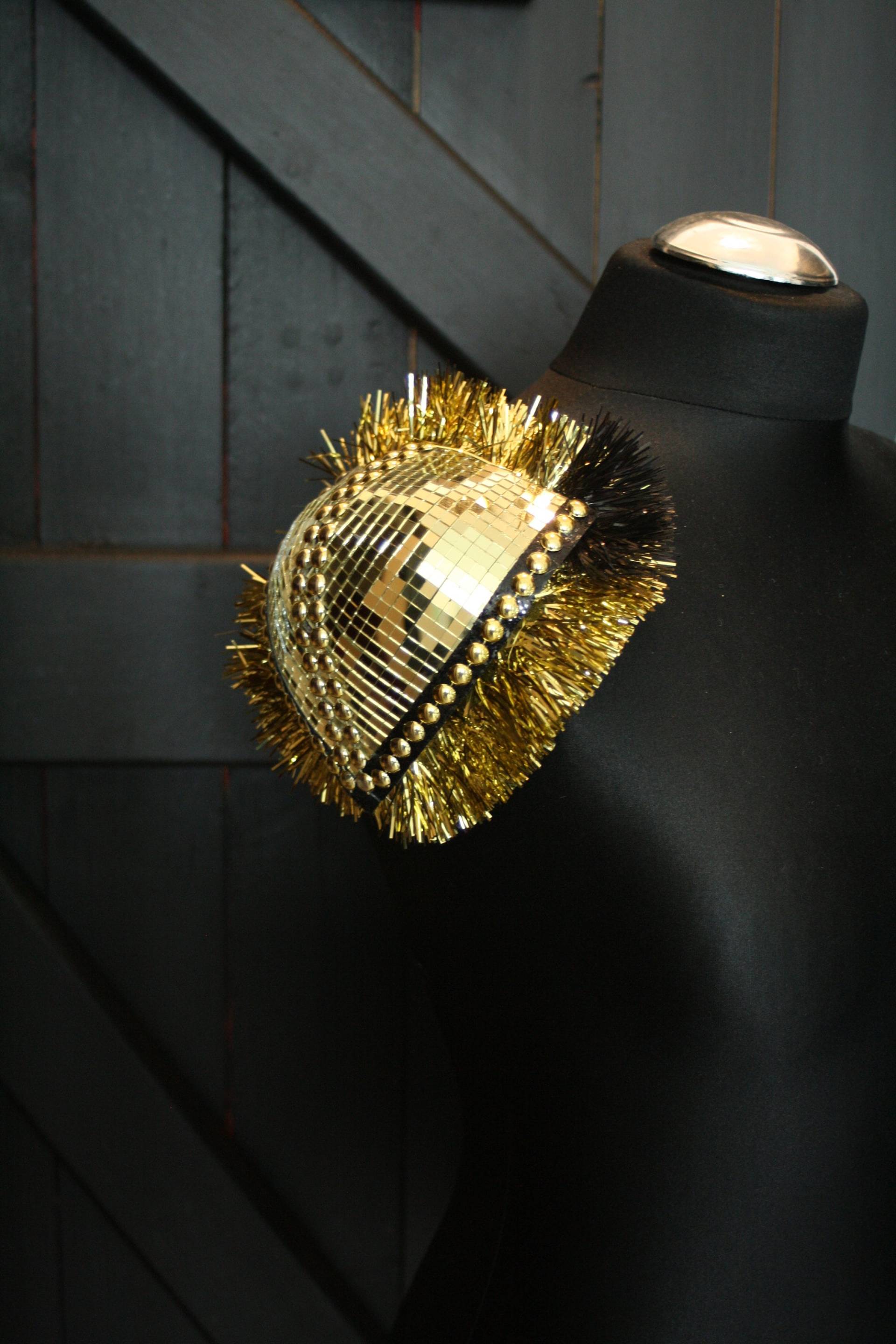 Epauletten Mirrorball - Disco Shoulders Spiegelmosaik Schulterkappen Mit Fransen- Lametta Glitzer Klappen Epauletten Mirrorball - Disco Shoulders Spiegelmosaik Schulterkappen Mit Fransen- Lametta Glitzer Klappen von GLAMETTAShop
