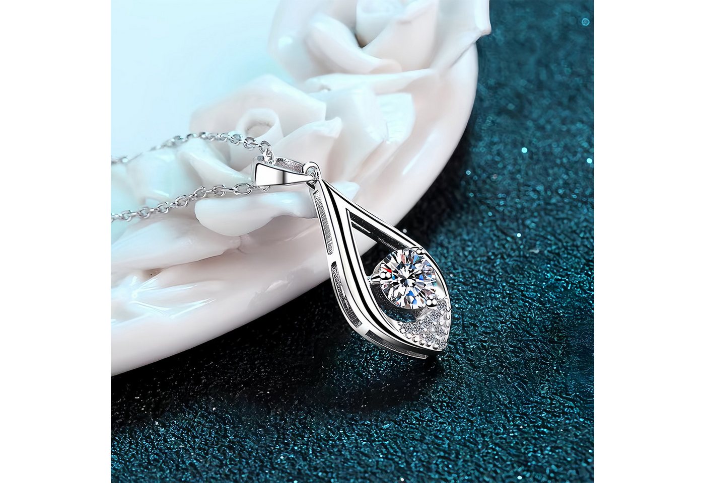 GLIESE Charm-Kette Crystal Halskette mit Wassertropfen-Anhänger Anhänger 925 Silber GLIESE Charm-Kette Crystal Halskette mit Wassertropfen-Anhänger Anhänger 925 Silber von GLIESE