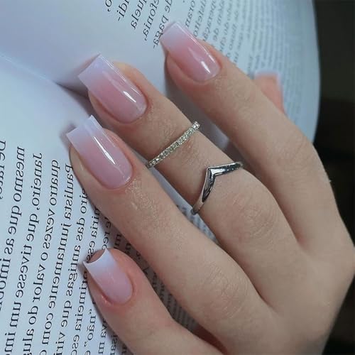 24 Stück Press On Nägel In Und Weiß Vollständige Abdeckung Künstliche Nägel Mittellang Quadratisch Künstliche Nägel Für Frauen Und Mädchen 24 Stück Press On Nägel In Und Weiß Vollständige Abdeckung Künstliche Nägel Mittellang Quadratisch Künstliche Nägel Für Frauen Und Mädchen von GMBYLBY