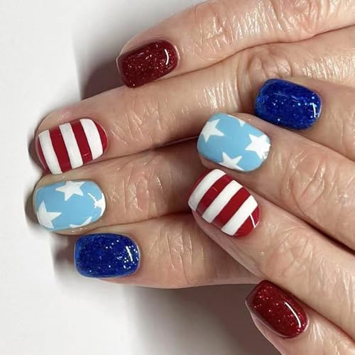 24pcs Kurzquadratische Falsche Nägel Independence Day Presse Auf Nägeln Mit Glitzern Kleben Auf Nägel Für Modische Frauen von GMBYLBY