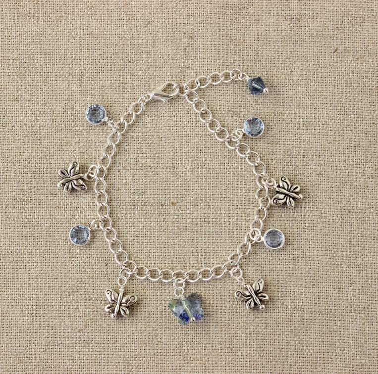 Herz Armband Mit Swarovski Kristallen Und Silberkette Herz Armband Mit Swarovski Kristallen Und Silberkette von GMHdesign