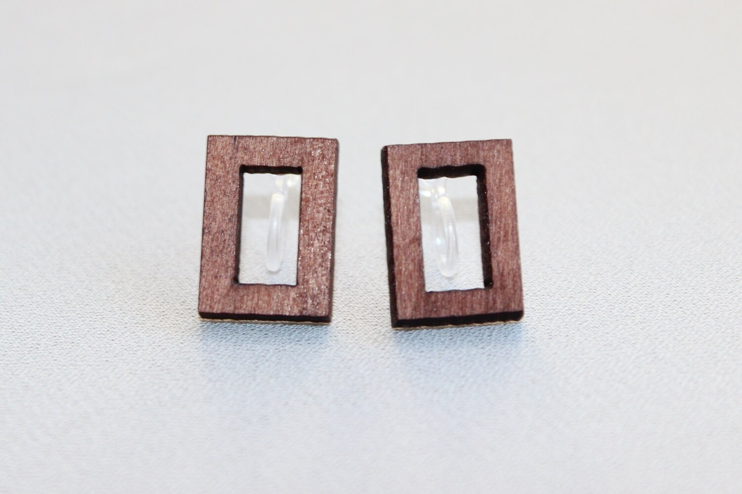 Unsichtbare Clip Auf Ohrringe, Unisex, Holz Rechteck Ons, Unisex Nicht Durchbohrte Ohrstecker, Metallfreie Clips Unsichtbare Clip Auf Ohrringe, Unisex, Holz Rechteck Ons, Unisex Nicht Durchbohrte Ohrstecker, Metallfreie Clips von GMHdesign