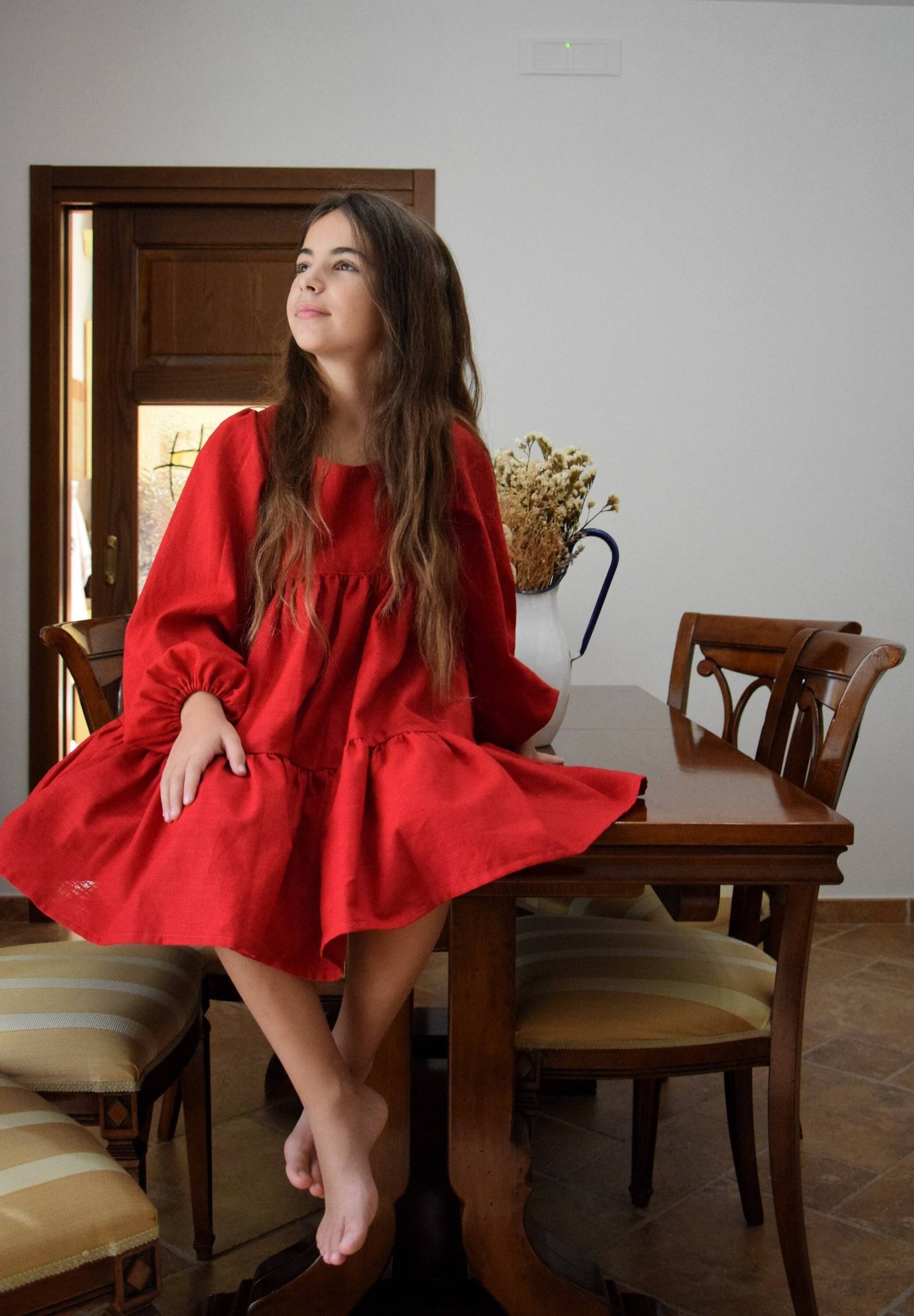 Rotes Weihnachtskleid Für Kleine Mädchen, Leinenkleid Mädchen von GMStileSenzaTempo