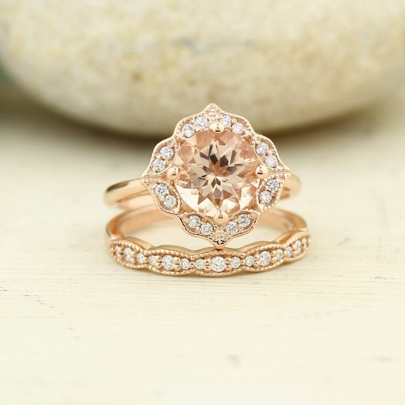 Braut Set Floral Design Ausgefallene Morganit Verlobungsring Mit Milgrain 14K Rose Gold Diamant Halo Hochzeit Set 8mm Runde -Gem1141-1277 von GNGJewel