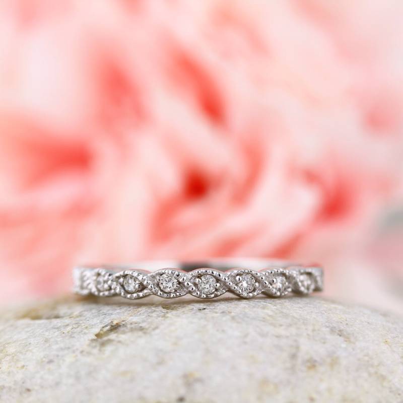 Vintage-stil Diamant Verdreht Milgrain Muster 14K Weiß/Gelb/Rose Gold Halbe Ewigkeit Hochzeit Band Ring Jahrestag Ens4163 von GNGJewel