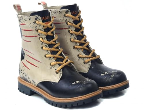 GOBY Long Boots - Handgefertigte Vegane Damenstiefel mit Print - Bequem - Langlebig - Multicolor Finish - Outdoor-Beständigkeit Mode-Booties - Angry Cat GOBY Long Boots - Handgefertigte Vegane Damenstiefel mit Print - Bequem - Langlebig - Multicolor Finish - Outdoor-Beständigkeit Mode-Booties - Angry Cat von GOBY