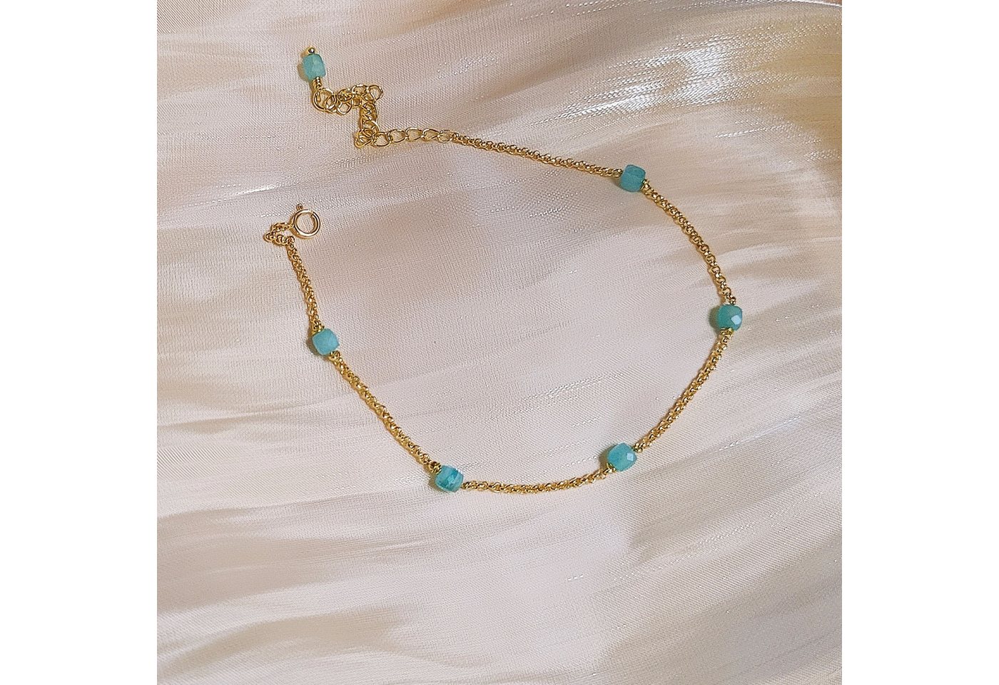 GOLDEN Armband 14 K Gold Armband mit echten Natursteine, zierliche filigrane Armkette von GOLDEN