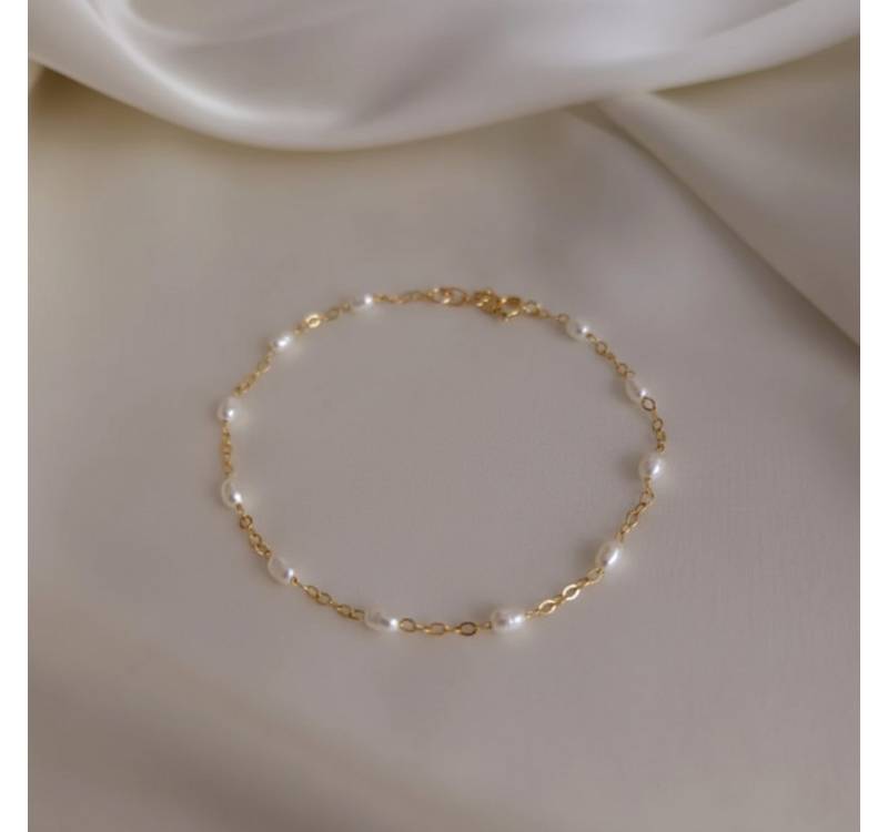 GOLDEN Perlenarmband 14K Gold gefüllt mit Süßwasserperlen Armband, zierliches Goldarmband GOLDEN Perlenarmband 14K Gold gefüllt mit Süßwasserperlen Armband, zierliches Goldarmband von GOLDEN