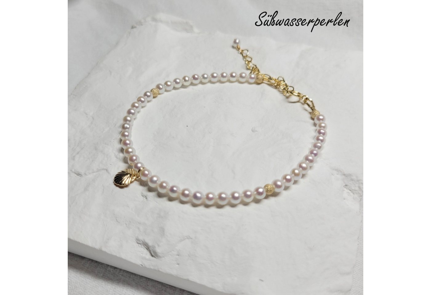 GOLDEN Perlenarmband Zarte Perlen Armband, Zierliche echte Perle Armband, Geschenk für Sie GOLDEN Perlenarmband Zarte Perlen Armband, Zierliche echte Perle Armband, Geschenk für Sie von GOLDEN