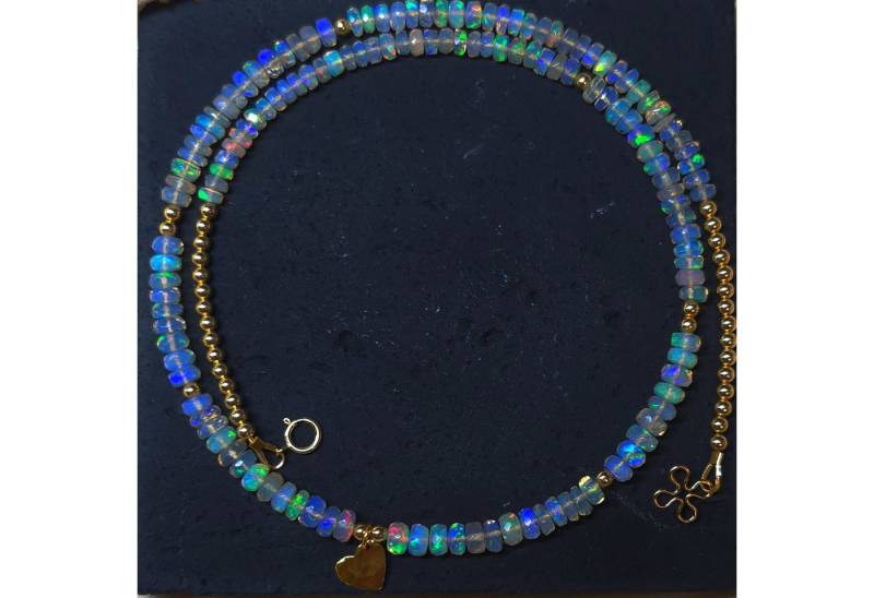 GOLDEN Perlenkette Äthiopische Opal Halskette, Opal Perlen Schmuck, Feueropal Edelstein GOLDEN Perlenkette Äthiopische Opal Halskette, Opal Perlen Schmuck, Feueropal Edelstein von GOLDEN