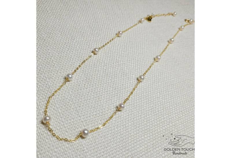 GOLDEN Perlenkette Zierliche Süßwasser Perlenkette, Minimalist Halskette, Perlen Choker von GOLDEN