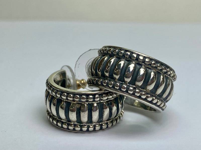 Vintage Signiert Kaviar 925 Sterling Silber Breite Push Back Hoop Ohrring Set von GOLDKNOX