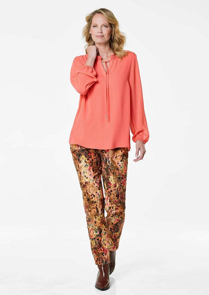 GOLDNER Chiffonbluse Chiffonbluse mit femininem Ausschnitt GOLDNER Chiffonbluse Chiffonbluse mit femininem Ausschnitt von GOLDNER