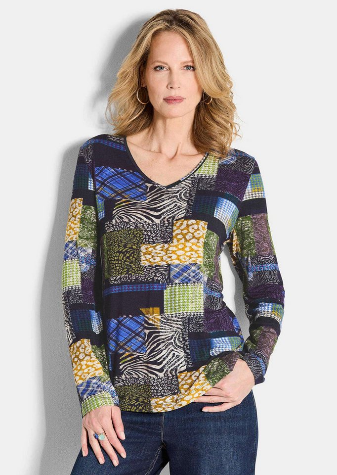 GOLDNER Langarmshirt Kurzgröße: Langarm Viskose-Shirt mit V-Ausschnitt Longsleeve im Patch-Design, stretchig mit Elasthananteil von GOLDNER
