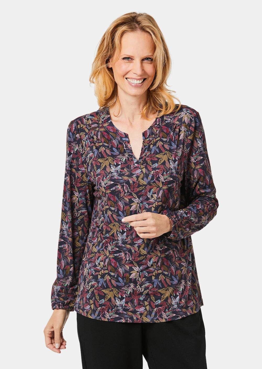 Große Größen Elegantes Blusenshirt mit V-Ausschnitt, Damen, grau, Größe: 42, Polyester, Happy Size DE Women Große Größen Elegantes Blusenshirt mit V-Ausschnitt, Damen, grau, Größe: 42, Polyester, Happy Size DE Women von GOLDNER