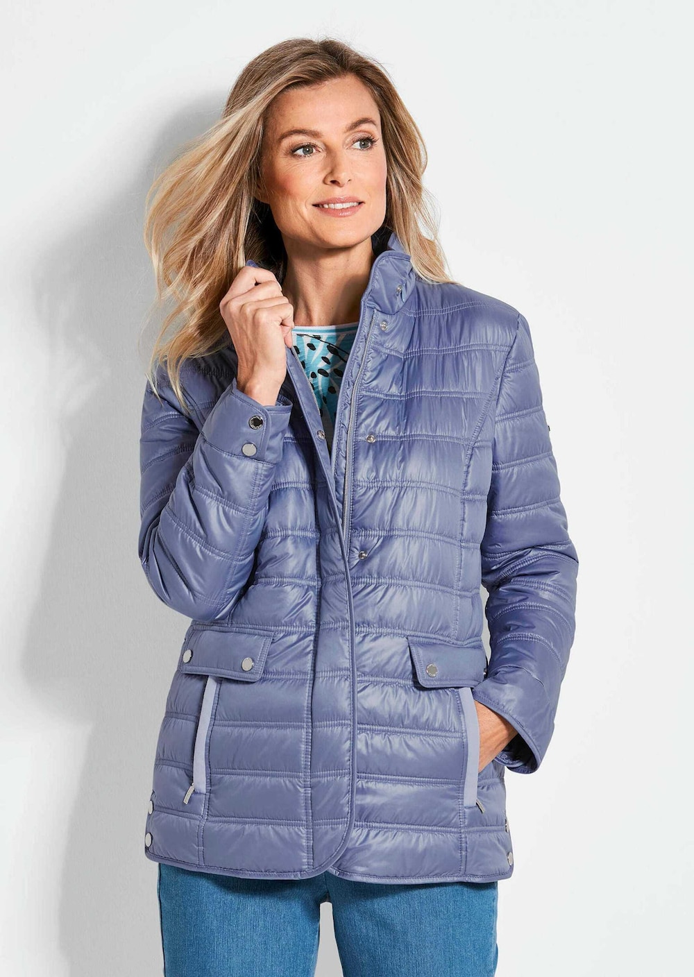 Große Größen Leichte Steppjacke mit vielen Details, Damen, blau, Größe: 48, Polyester, Happy Size DE Women von GOLDNER