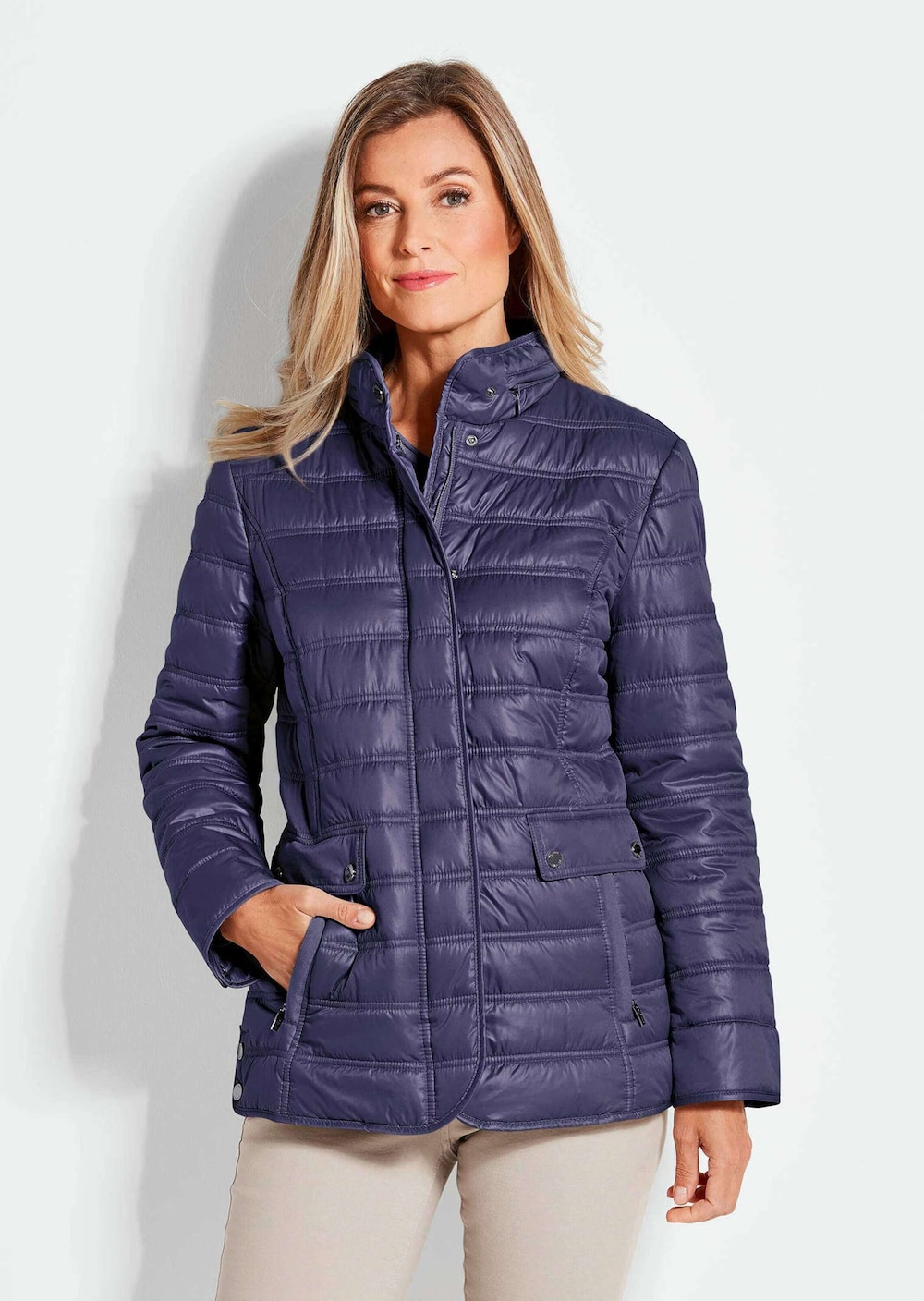 Große Größen Leichte Steppjacke mit vielen Details, Damen, grau, Größe: 42, Polyester, Happy Size DE Women von GOLDNER