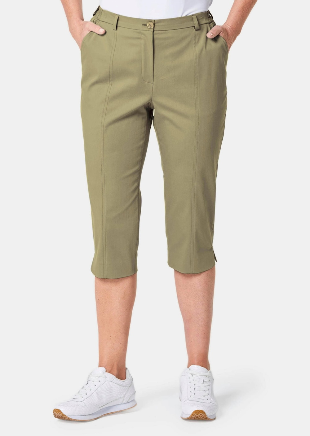 Große Größen Sportive Capri-Hose aus trageangenehmen Satin, Damen, grau, Größe: 46, Baumwolle/Polyester, Happy Size DE Women von GOLDNER