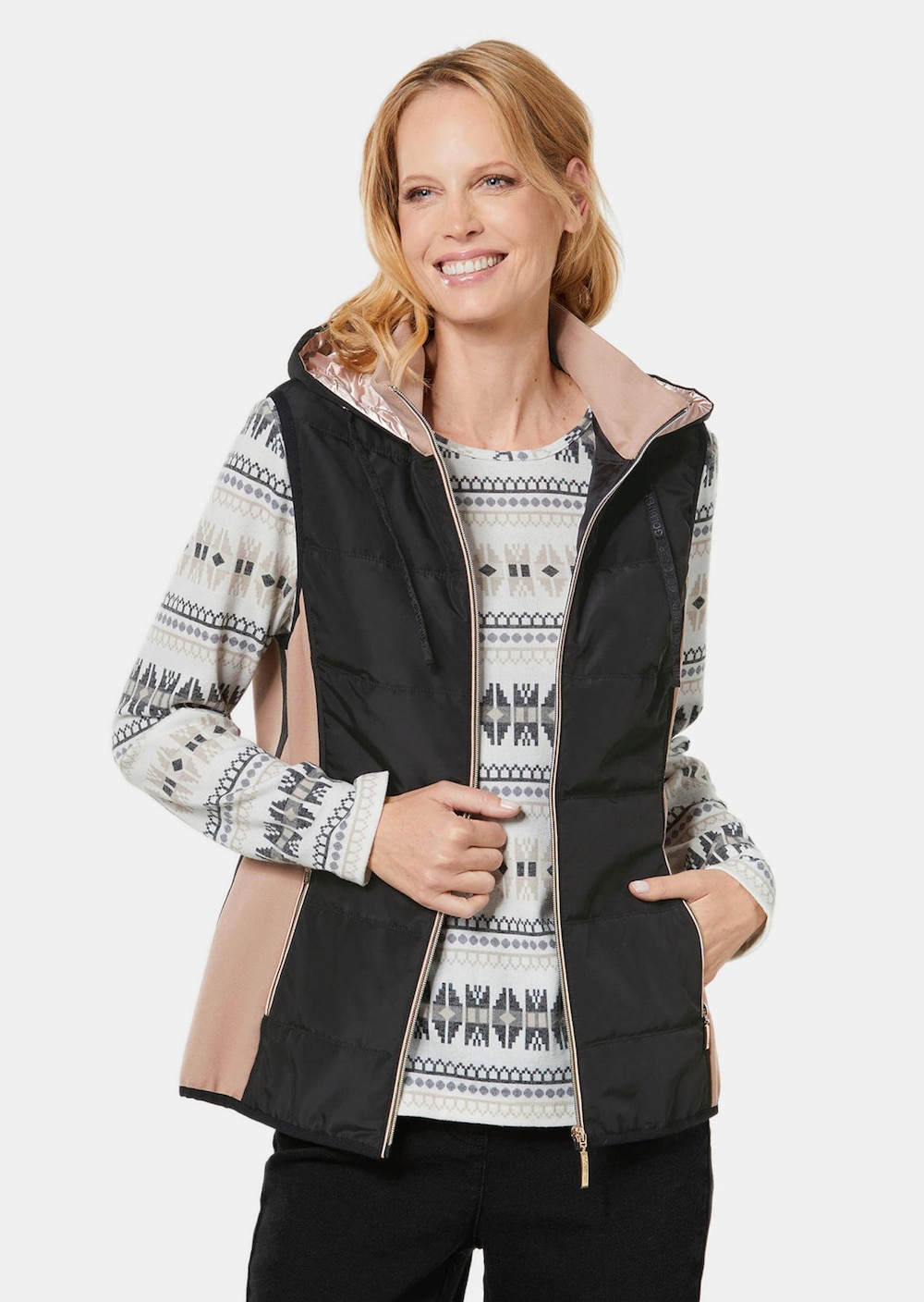 Große Größen Sportive Weste mit vielen Details, Damen, schwarz, Größe: 22, Polyester/Synthetische Fasern/Viskose, Happy Size DE Women von GOLDNER