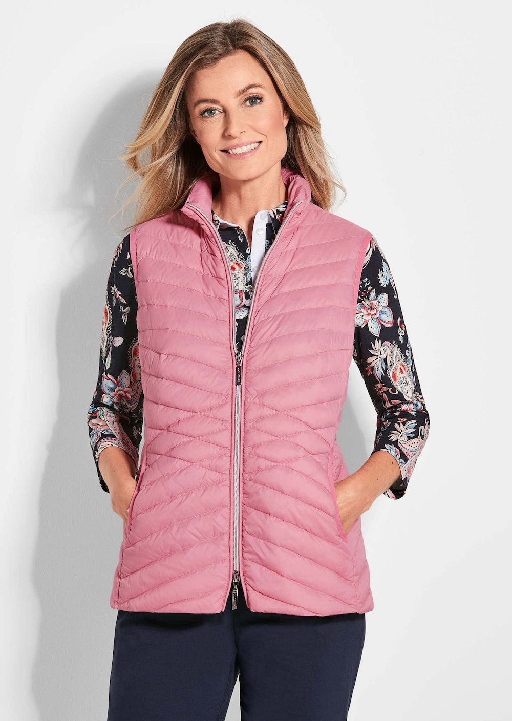Große Größen Taillierte Daunenweste, Damen, rosa, Größe: 44, Synthetische Fasern/Daunen/Sonstige, Happy Size DE Women von GOLDNER