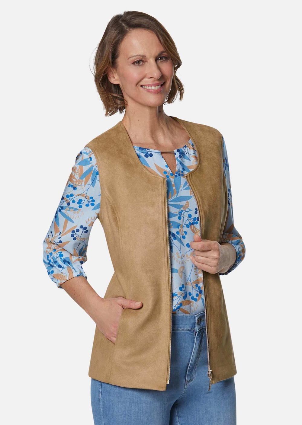 Große Größen Velourslederimitat-Weste, Damen, braun, Größe: 22, Polyester, Happy Size DE Women von GOLDNER