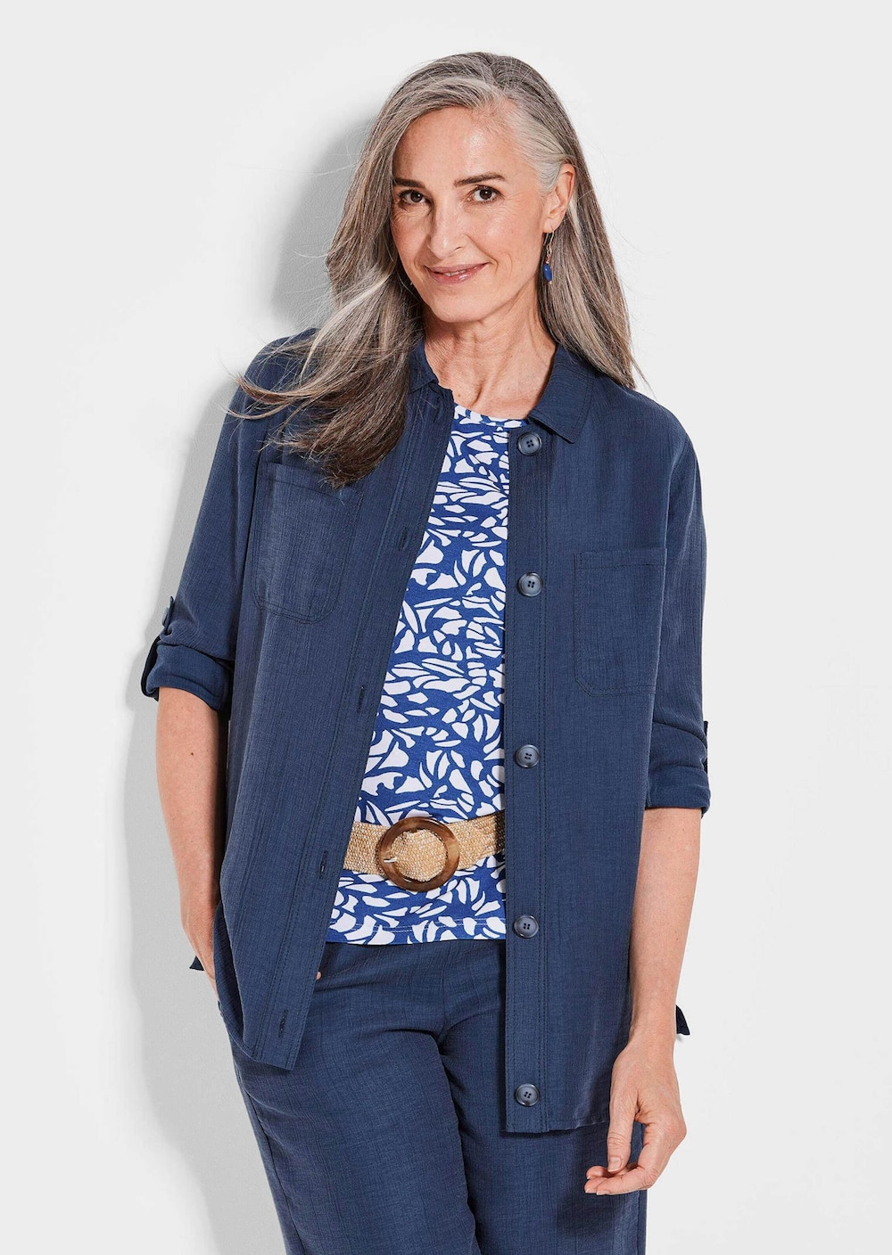 Große Größen Viskose Hemdjacke Langarm, Damen, grau, Größe: 44, Synthetische Fasern/Viskose, Happy Size DE Women Große Größen Viskose Hemdjacke Langarm, Damen, grau, Größe: 44, Synthetische Fasern/Viskose, Happy Size DE Women von GOLDNER