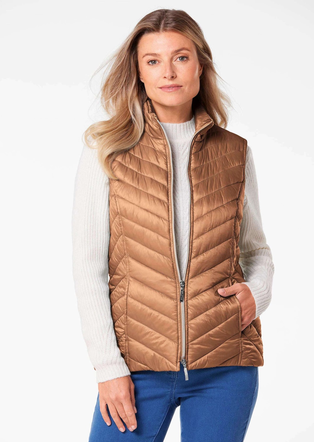 Große Größen Weste mit leichter Wattierung, Damen, braun, Größe: 22, Polyester/Synthetische Fasern, Happy Size DE Women von GOLDNER