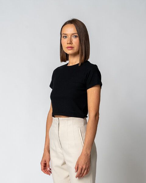 GORG Damen Geripptes Cropped T-Shirt aus Bio-Baumwolle & TENCEL Modal von GORG
