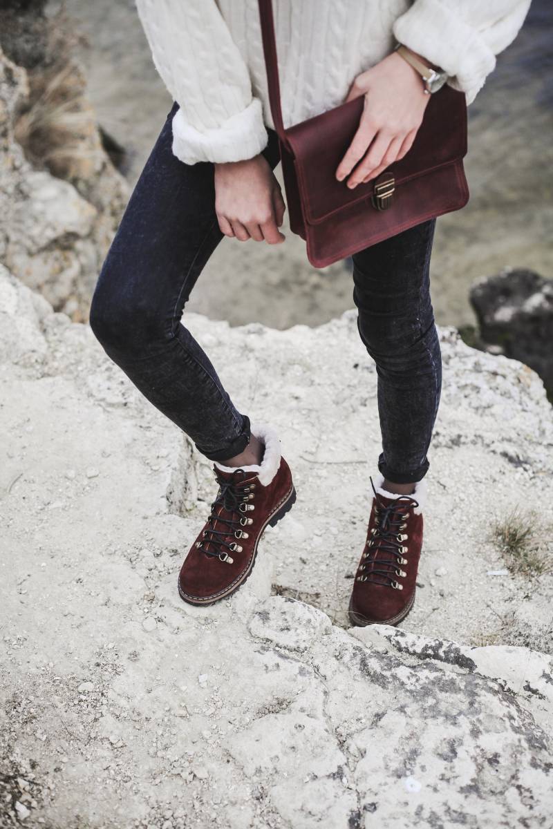 Wanderer Marsala Wildleder Winter Pelz Stiefel, Frauen Weinrot Damen von GORshoesUA