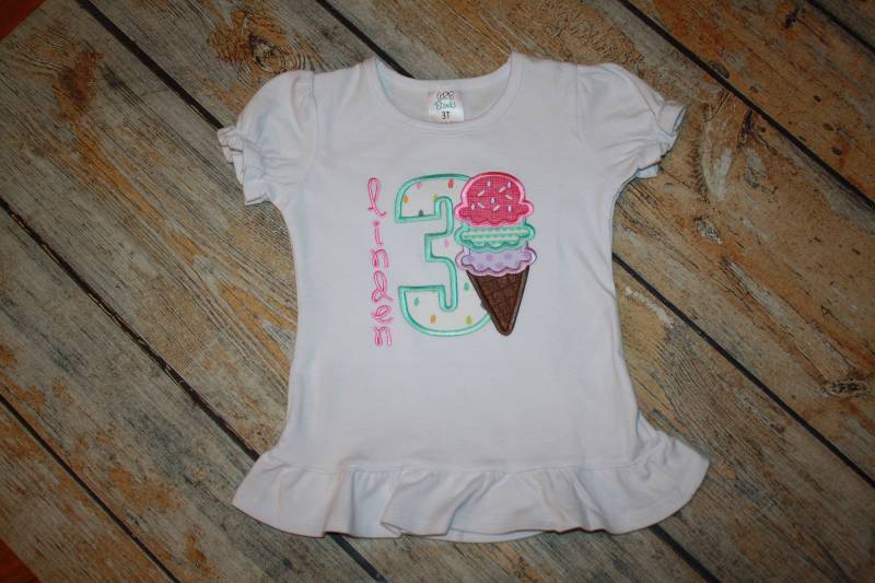 Geburtstagsshirt von GOalphabetsoup