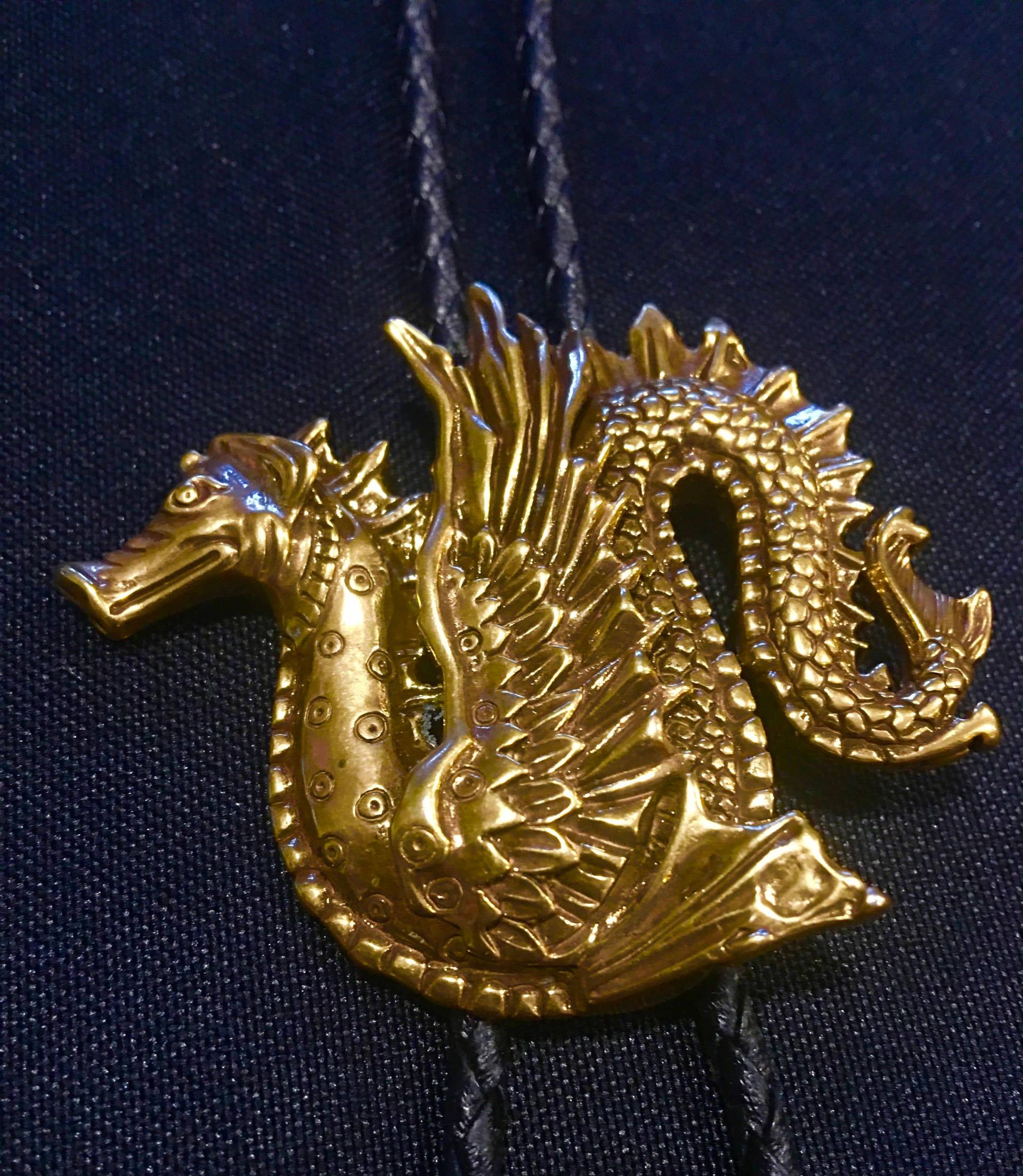 mma "Golddrache" Bolo/Anhänger von GR88TFINDS