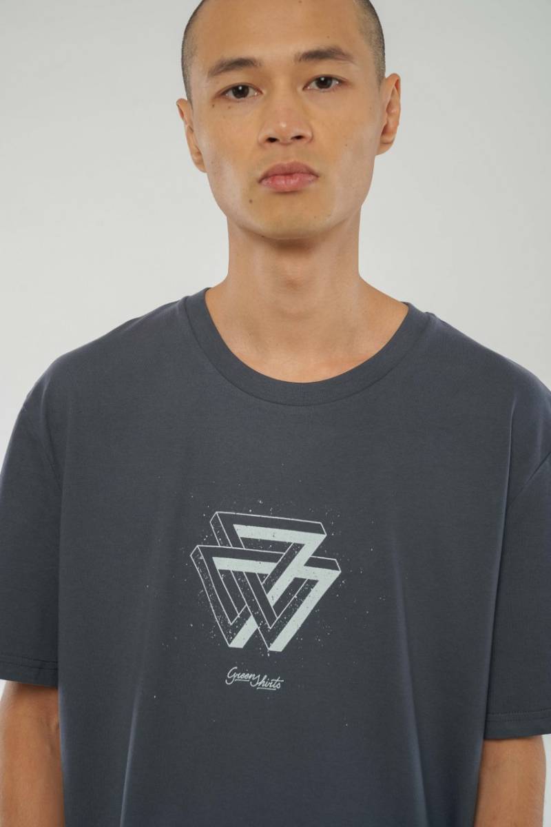 Melange Triangle T-Shirt für Männer, Baumwolle Melange Triangle T-Shirt für Männer, Baumwolle von GREEN SHIRTS