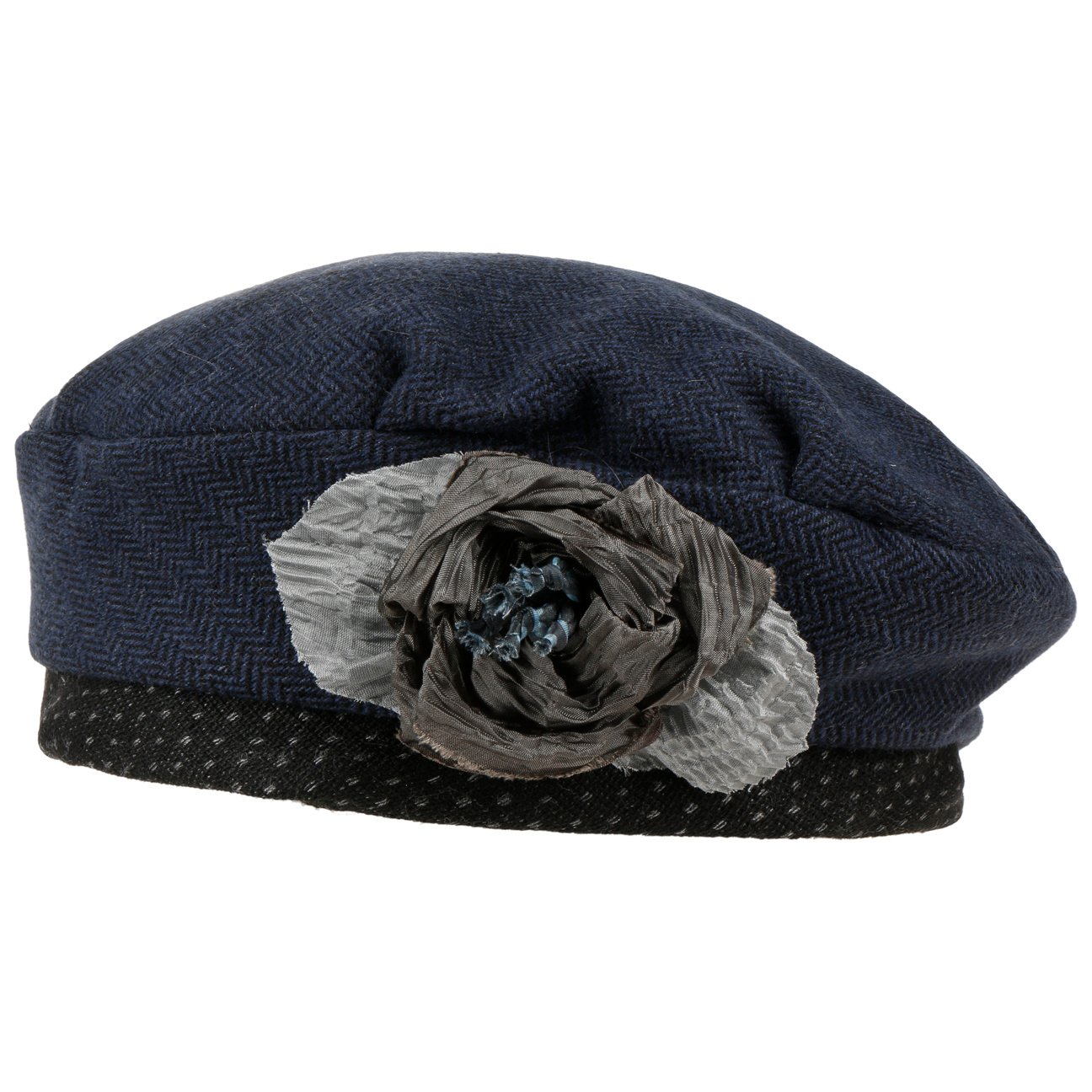 Herringbone Harris Tweed Baske by GREVI Herringbone Harris Tweed Baske by GREVI von GREVI