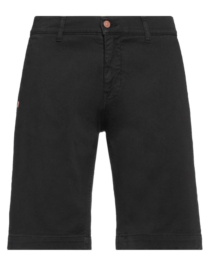GREY DANIELE ALESSANDRINI Shorts & Bermudashorts Herren Schwarz von GREY DANIELE ALESSANDRINI