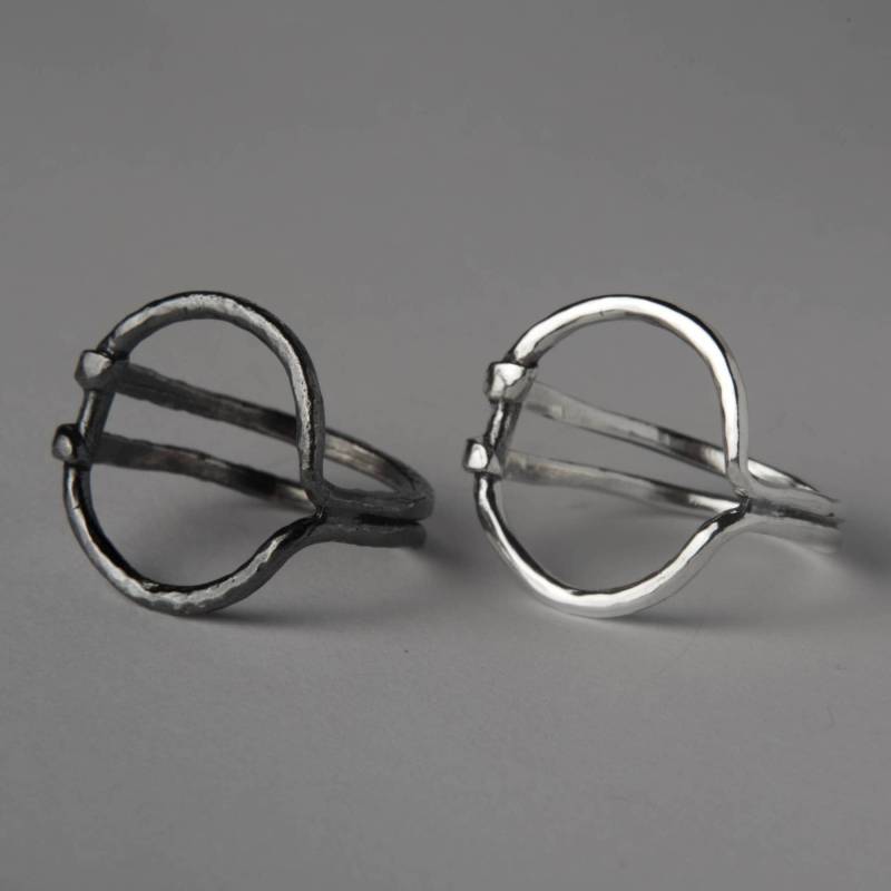 Herren Spule Infinity Offener Kreis Ring Roh Unisex Signet Oxidiert Silber Statement Handarbeit Rustikal Minimalistisch Alltag Schmuck von GROMcoil